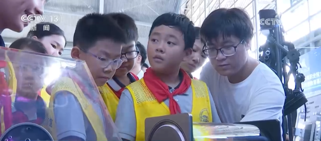 全国科普月
