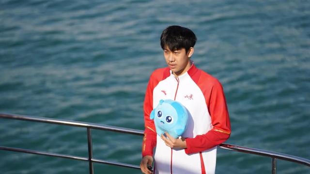 全运“五金王”张展硕，邀您冬游青岛~