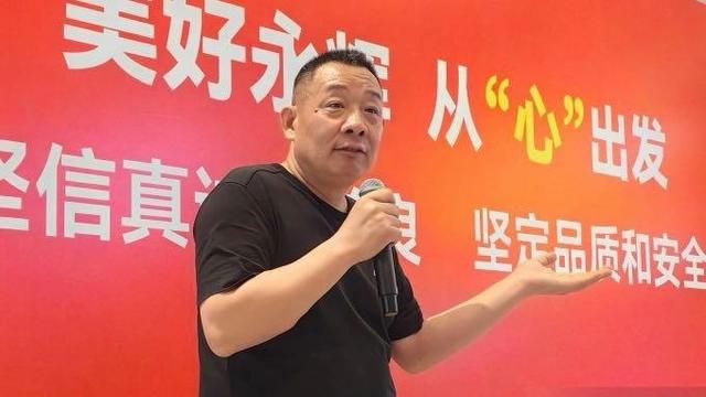 深挖胖东来郑州首店细节：位置对望双子塔，与山姆近在咫尺