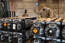 世界动荡不安，美军火商趁机牟利图片