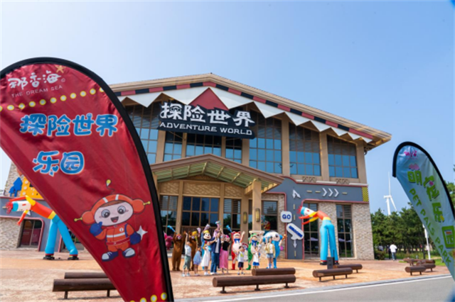 一场400万人的双向奔赴：读懂那香海旅游经济的“韧性密码”