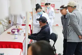 冬日里的非遗热潮，中医药的养生课堂图片