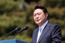 韩国防部称，调查发现韩国军队内部有24名深度伪造犯罪受害者图片