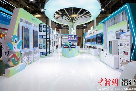 福医AI+医学艺术亮相厦门文博会！