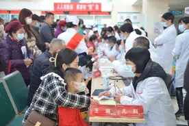 “惠民义诊周”活动再度升温，70余位医学专家齐聚江夏这家医院图片