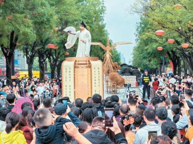 西安稳居双节国内长途游目的地前十 整体旅游订单量增长10%