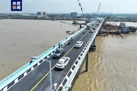 广州南沙沥心沙大桥恢复通行，今年2月曾被船撞击致桥体断裂图片