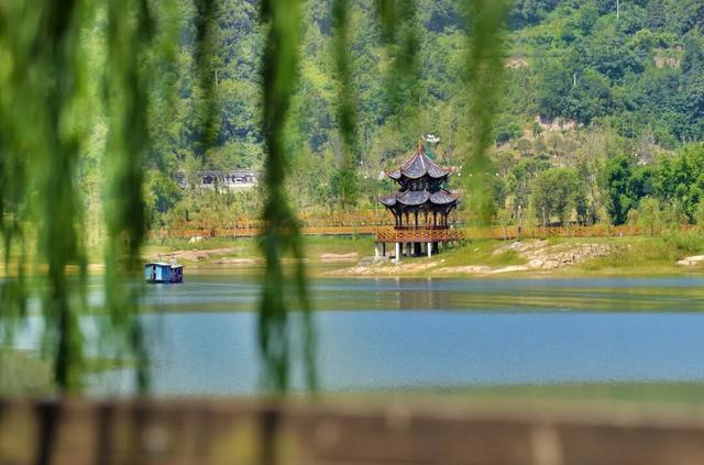 中小学生秋假福利来袭，一起趣玩巴中吧！