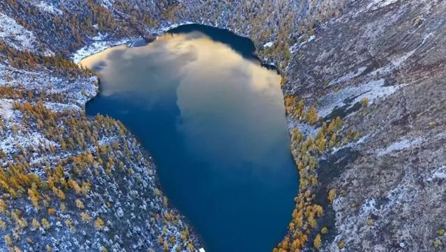 今日多地下雪！冰雪世界的川西正式上线