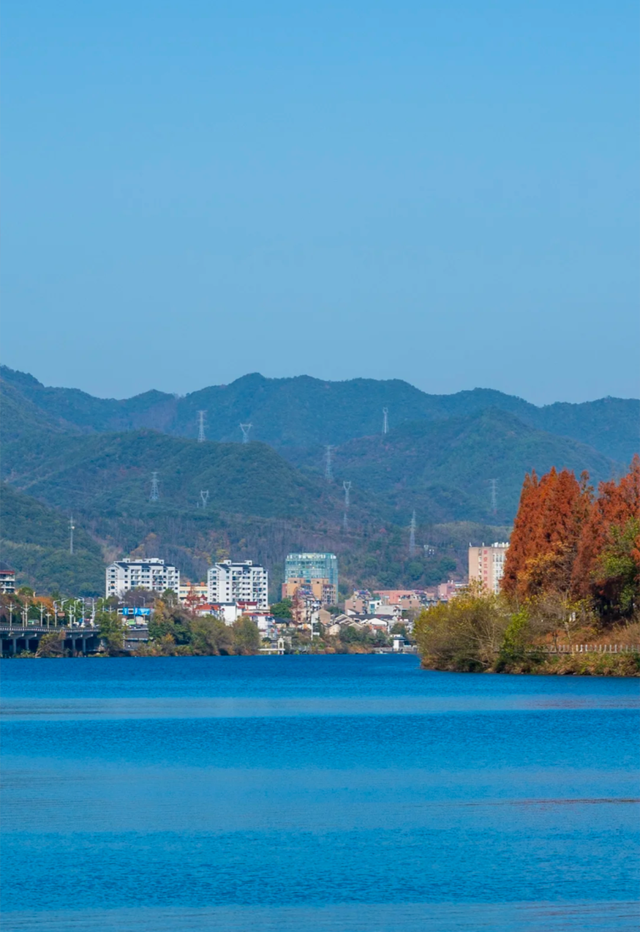 第一批回家过年的已就位！今年春节，我们建德见