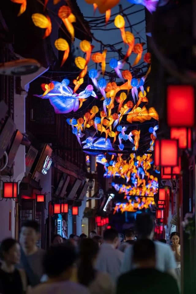 七宝老街又有新店开业，一半烟火一半风雅