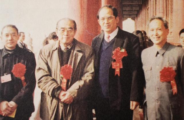 讣告：他因病在上海逝世！曾获奖200余项，很多上海人听过他讲故事……