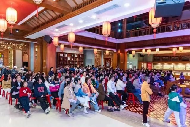 雪景、音乐会、狂欢夜……跨年去哪玩？2026汕头跨年元旦攻略→