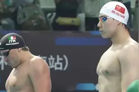覃海洋风波后首次亮相！100米蛙泳游出56秒52，预赛第一晋级决赛图片
