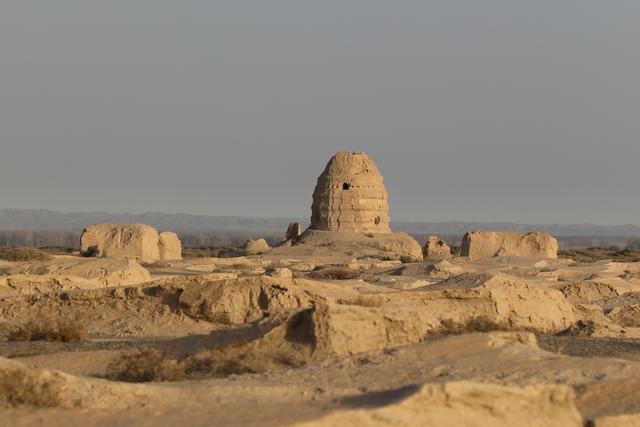 【中央媒体看甘肃】探访世界文化遗产点锁阳城遗址