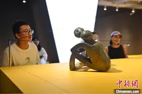 真石与幻梦·非洲津巴布韦石雕艺术展兰州开展图片