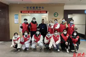 随笔丨假如你要认识我，请到志愿者服务驿站来图片