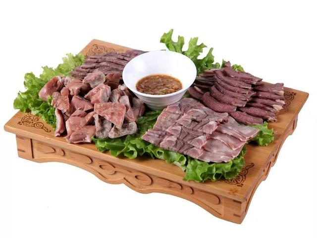 魏集古镇“美食漫游记”：从清晨第一口汤汁到深夜最后一朵炉火