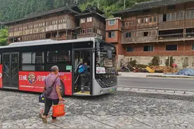 凯里：便捷交通出行  交出群众“满意卷”图片