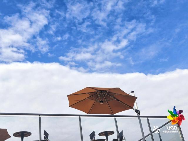 晚潮｜古镇随想