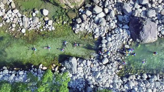 蓝媒热评丨“窝囊旅游”为何让人上头