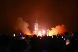 “北斗”指路、“神舟”往返……中国航天发展按下加速键！图片