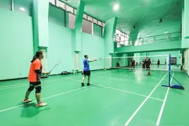 1—8月，荣昌区体育场馆免费或低收费接待市民127万余人次图片