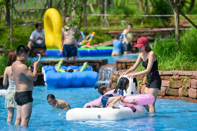 文旅融合启新程 惠民消费绽活力 ——2025 华侨城旅游狂欢节全景纪实