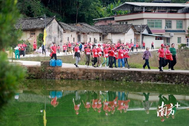重点项目动工投产、徒步、脐橙采摘……第七届世界客商大会平远分会场系列活动亮点纷呈