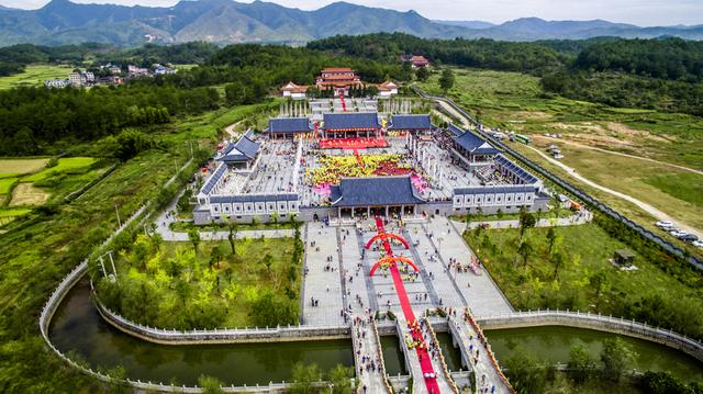 福建三明千年“福气”漫游指南：山水、小吃、客家魂，让5国老外集体上头！