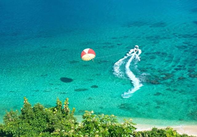 喜报！陵水分界洲岛旅游区获评2025年中国体育旅游精品景区