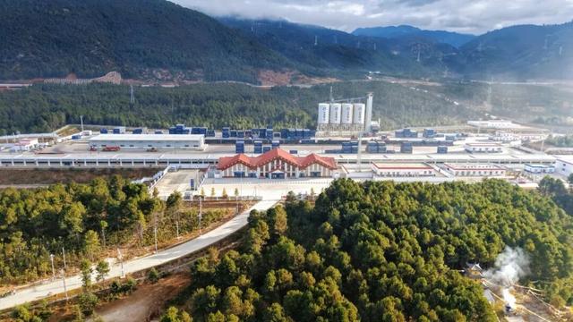 开通两周年！这趟民族风动车别错过！