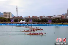 （杭州亚运会）龙舟500米直道竞速赛 中国男女队再次包揽冠军图片