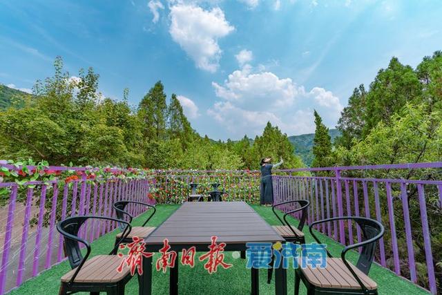 一年四季 泉在济南丨红叶谷打造全新露营地，解锁花间旅游新玩法