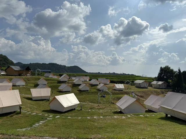 邂逅山水新玩法 感受发展新活力——“爽爽贵阳新趣味”采风行走进秀美花溪