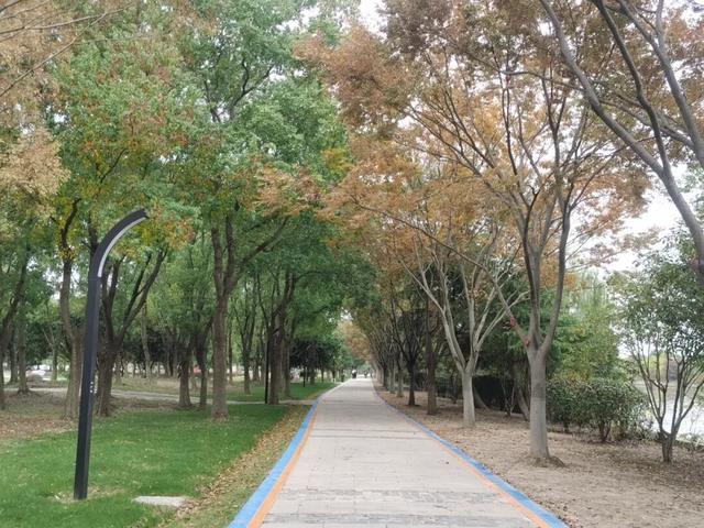 休闲好去处+1，昆秀湖公园开放啦！