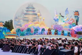光影为媒音乐为介 “卢沟晓月”中秋活动人气旺图片