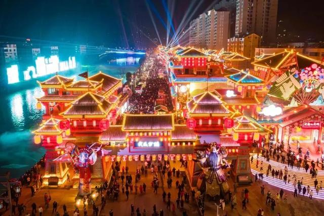 点亮荆楚夜，邂逅湖北的梦幻夜色