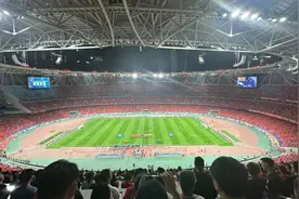 世预赛-国足0比2不敌澳大利亚队 无缘直通世界杯图片