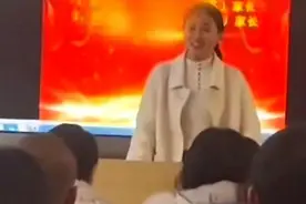 自信大方！家长会上妈妈暖心发言4分钟获4次掌声……听，教育早新闻来啦！图片