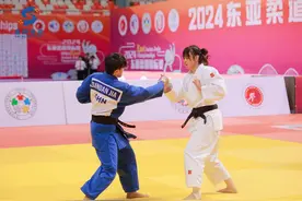 东亚柔道锦标赛摘金，8秒战胜对手，浙江柔道运动员张雯有多猛？图片