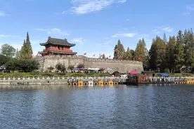 【NPC密函】“荆州古城五一全攻略已送达，请大人速速查收！”图片