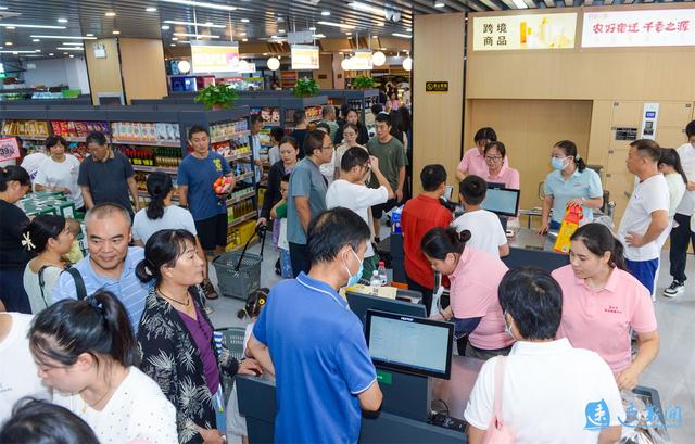 华东首家！家门口的“世界超市”开业啦