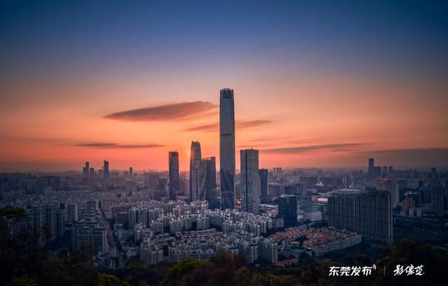 出发！天朗气清，到东莞这些山登高望远！