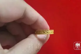 自己动手，换款自由？金价飙升带火居家打金，很多年轻人在尝试图片