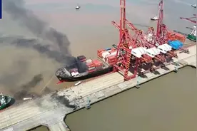突发！集装箱爆炸！宁波港回应称“事发突然，码头属于下属公司”，最新通报：装载货物为五类危险品图片