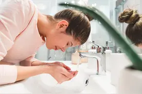 天冷了，可以不洗脸吗？答案出乎意料图片