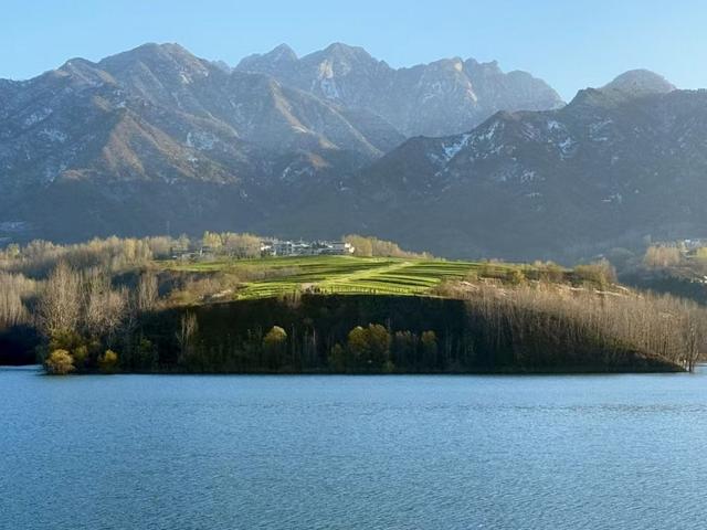 新华走笔丨秦岭“赶秋人”