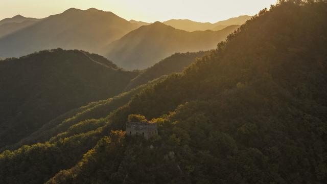 河北迁西：秋到青山关