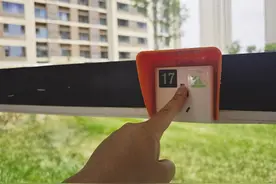 充电费成“糊涂账” 平台“跑路”维权难 电动车“后勤”焦虑亟待解决图片